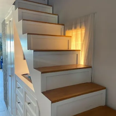 Atico Duplex De 1 Dorm En *